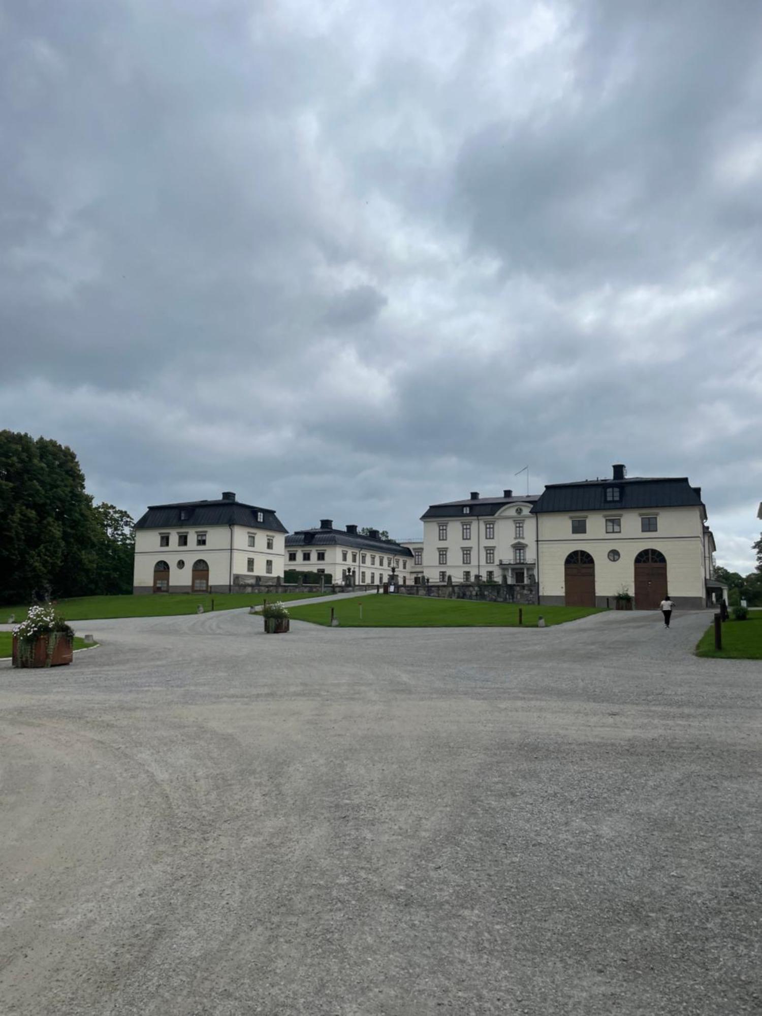 Вилла Ett Nytt Fraesch Hus Utanfoer Stockholm Naera Arlanda Rosersberg Экстерьер фото