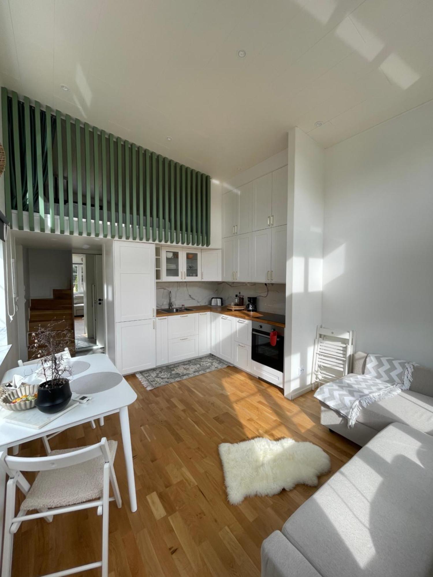 Вилла Ett Nytt Fraesch Hus Utanfoer Stockholm Naera Arlanda Rosersberg Экстерьер фото